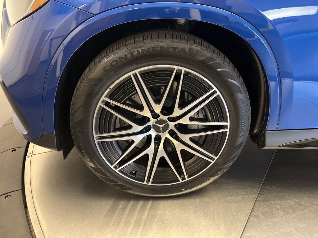 Thumbnail: 2026 Mercedes-Benz GLC - 10