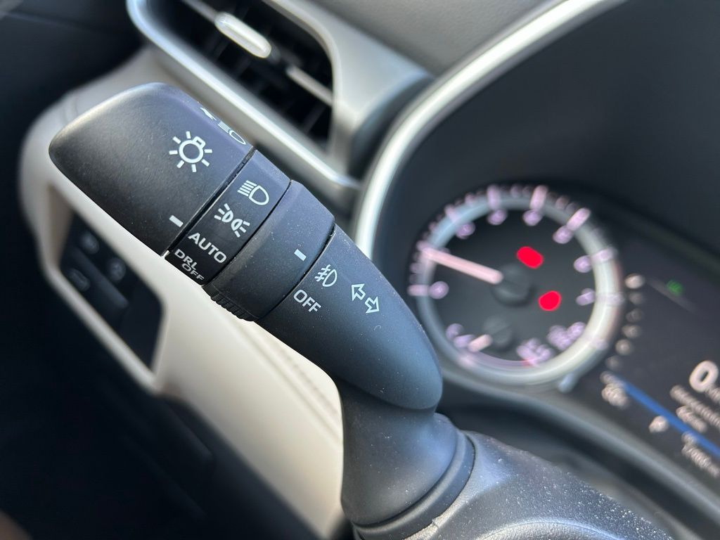 2024 Toyota Highlander XLE 29