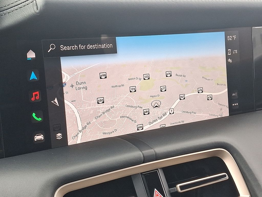 Thumbnail: 2022 Porsche Taycan - 19