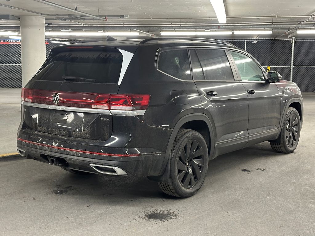 2024 Volkswagen Atlas 2.0T SE w/Technology 7