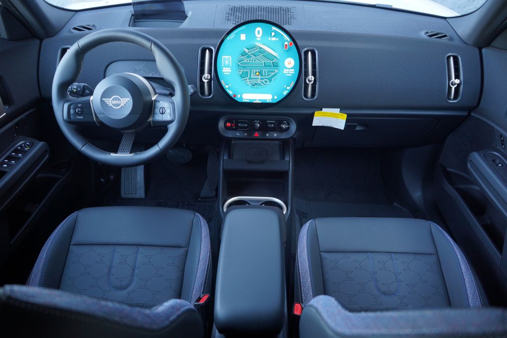 Thumbnail: 2026 MINI Cooper Countryman - 8