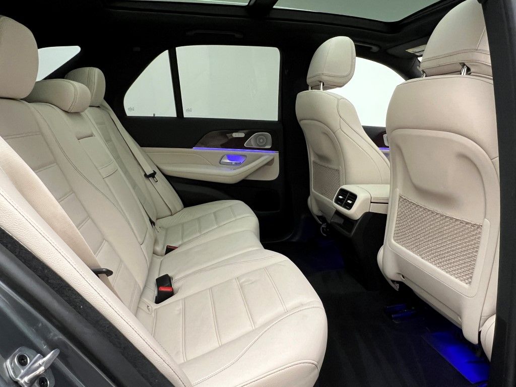 Thumbnail: 2023 Mercedes-Benz GLE - 16