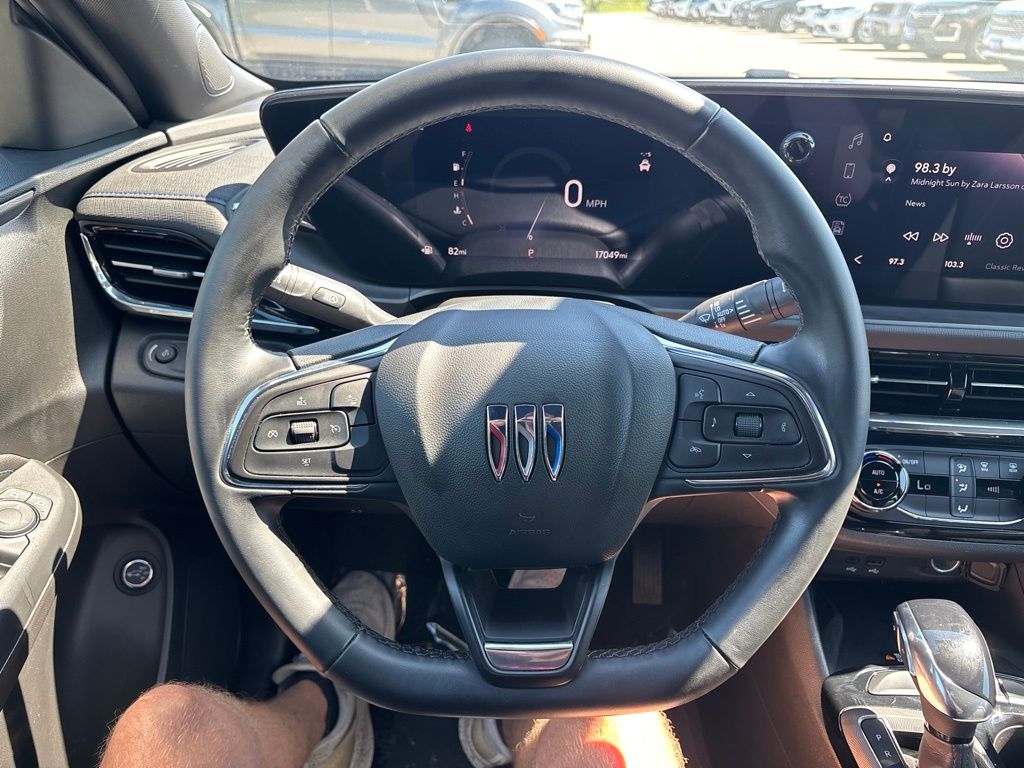 Used 2025 Buick Envista SUV