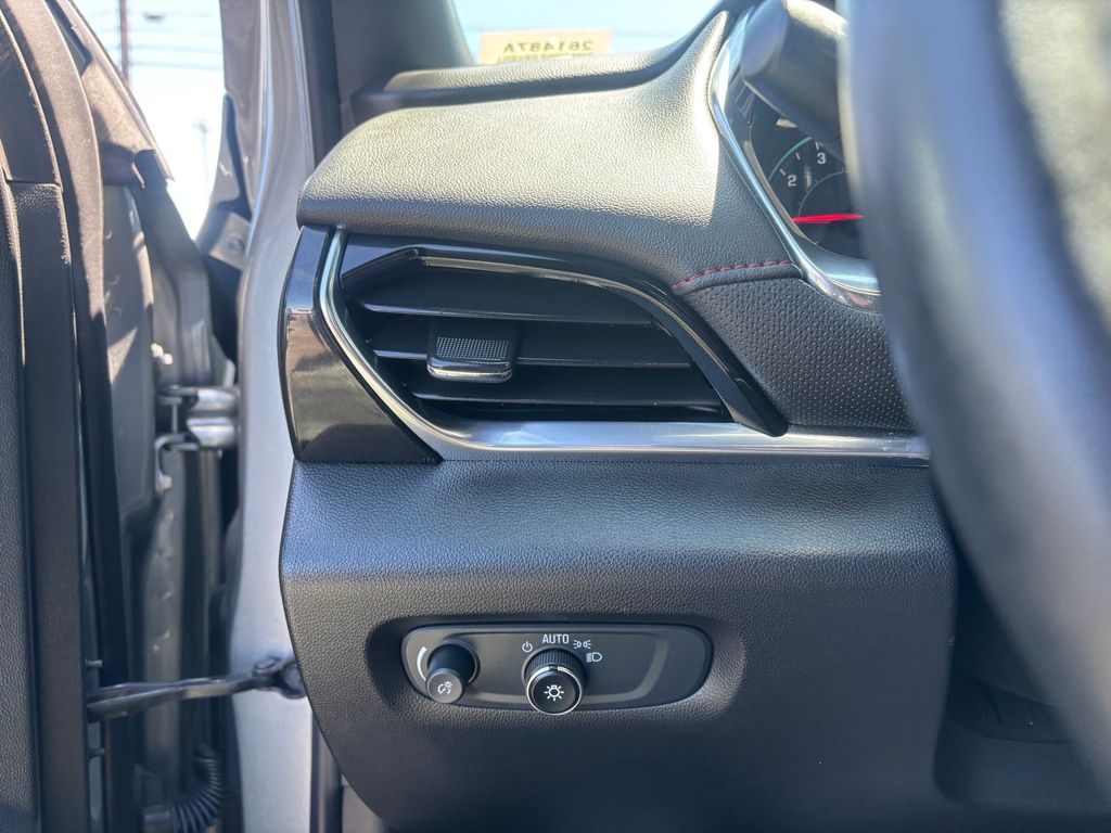 Used Car 2023 Chevrolet Traverse  Rs For Sale Under $35,000 In Austin, Texas