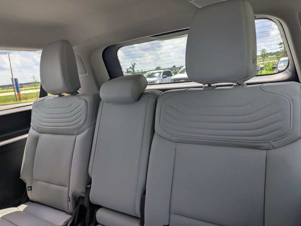 2026 Ford Expedition Max Platinum MAX
