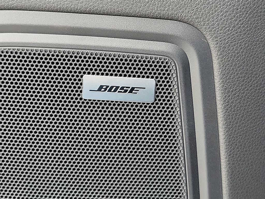 Thumbnail: 2025 Porsche Macan - 22