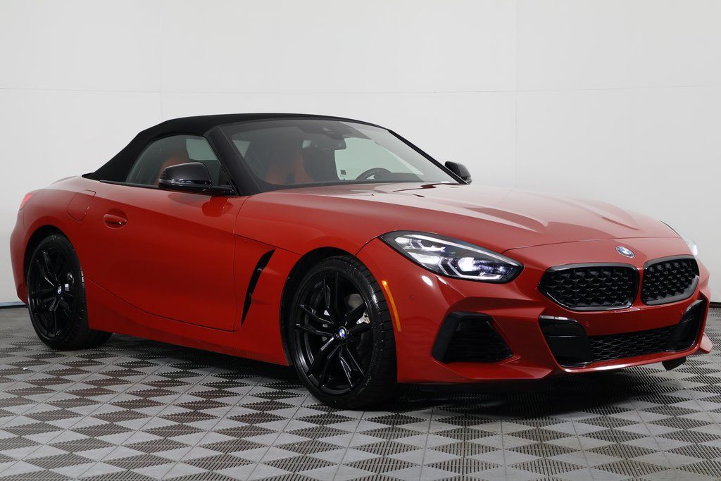 Thumbnail: 2022 BMW Z4 - 3