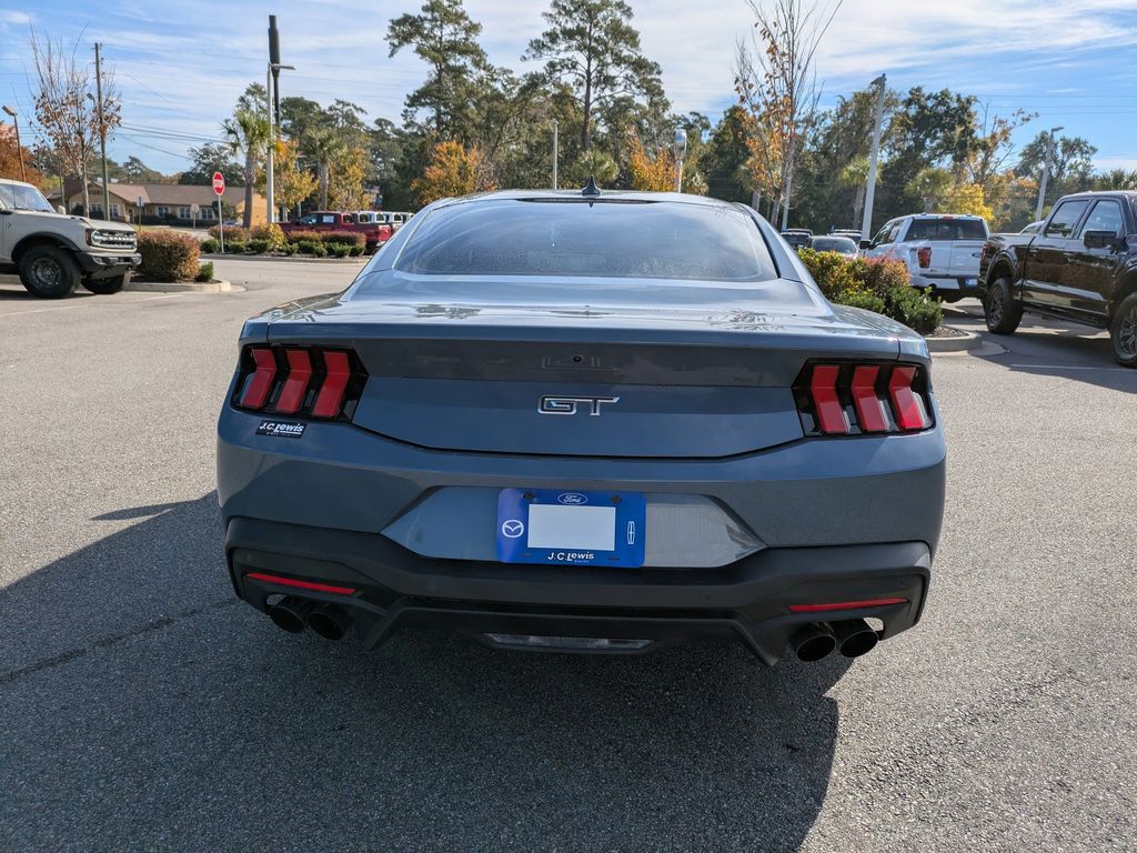 2025 Ford Mustang GT Premium Fastback
