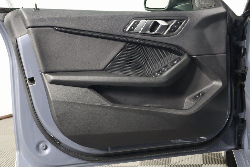 Thumbnail: 2022 BMW 2 Series - 12