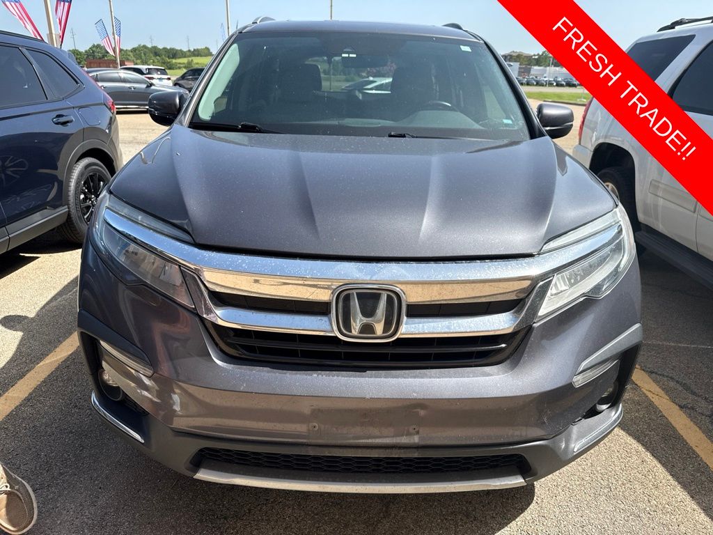 Gray (Modern Steel Metallic) 2019 Honda Pilot SUV / Crossover Front-Wheel Drive 9-Speed Automatic