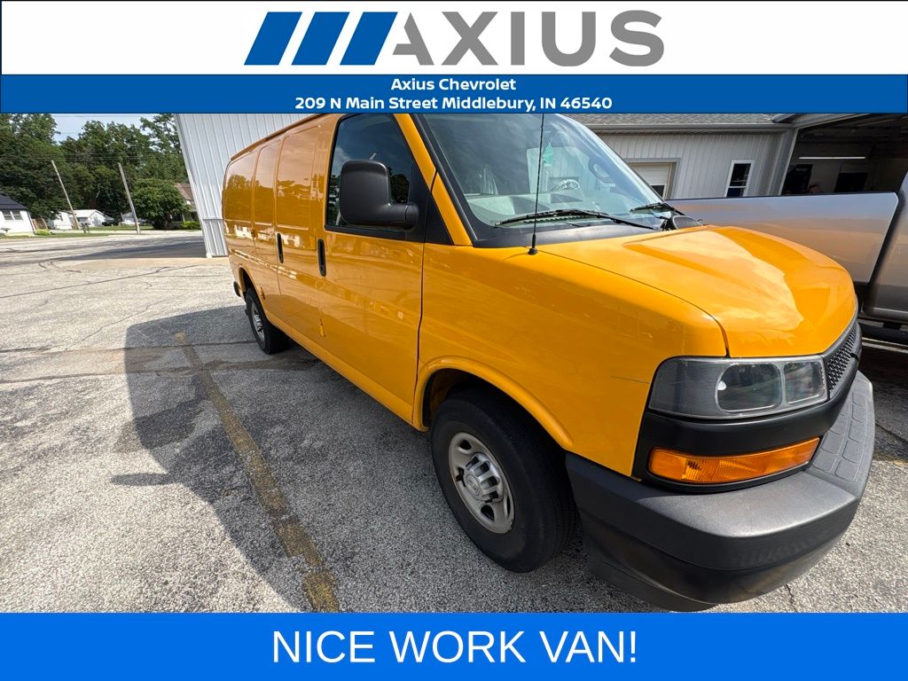 01u 2018 Chevrolet Express Cargo Van Rear-Wheel Drive 8-Speed Automatic Overdrive