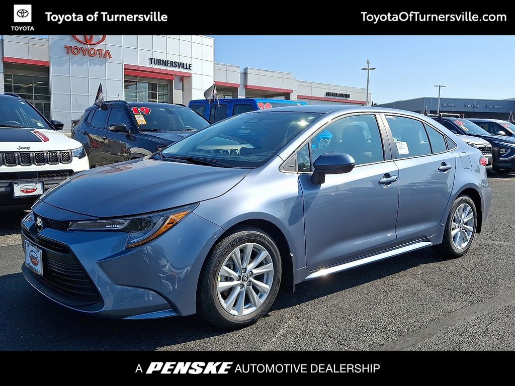 Thumbnail: 2025 Toyota Corolla - 1