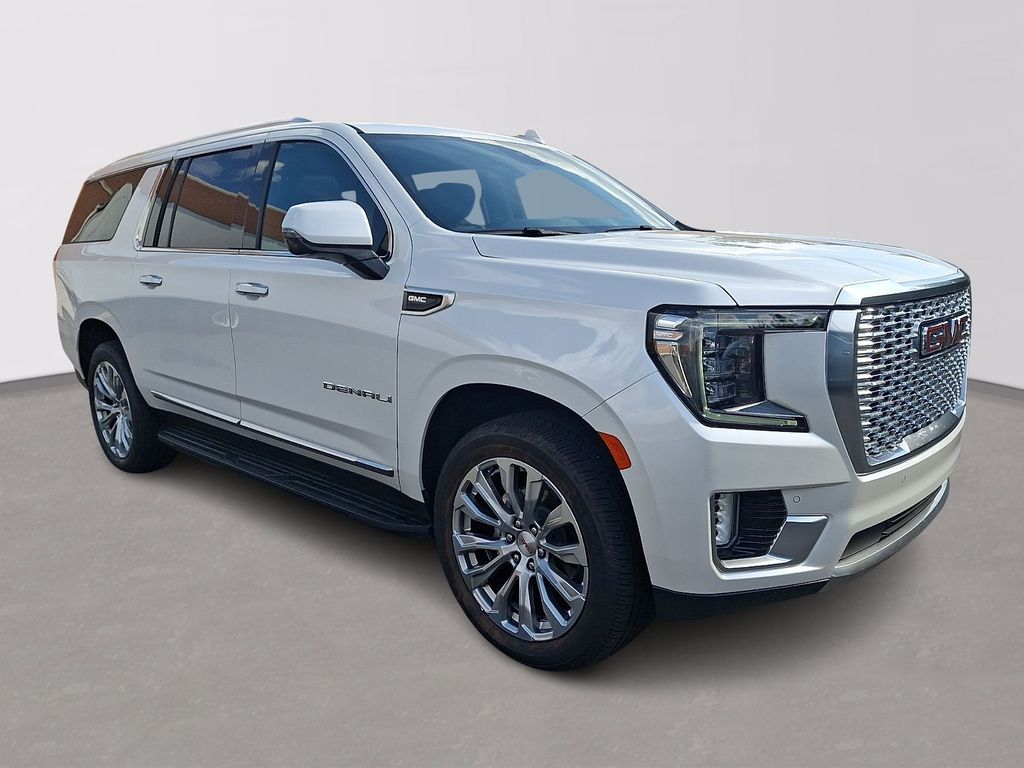Thumbnail: 2024 GMC Yukon XL - 3