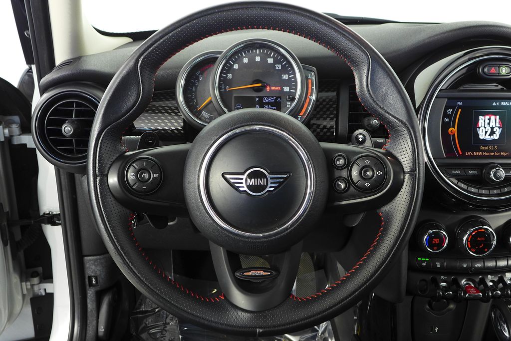 Thumbnail: 2019 MINI Cooper - 27