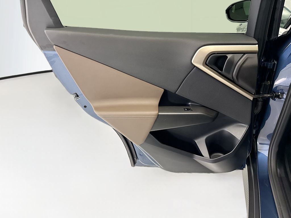 Thumbnail: 2025 BMW X3 - 25