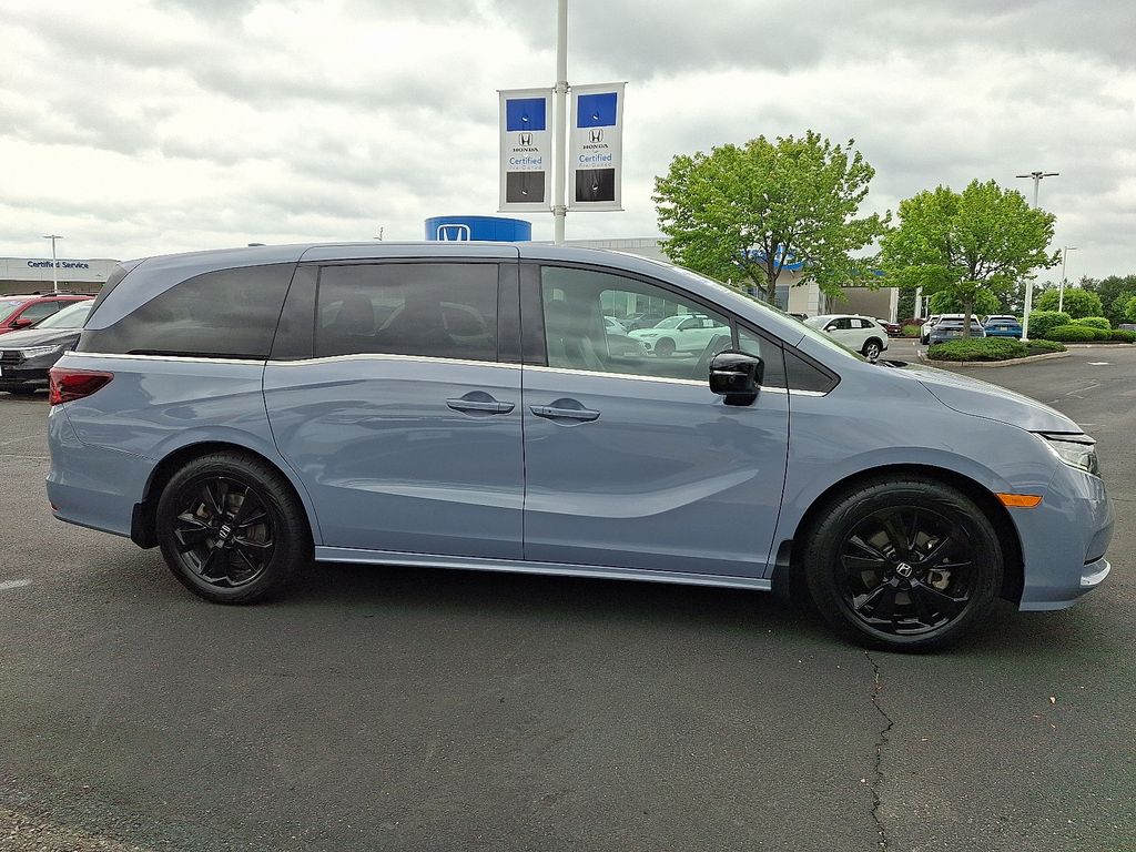 Thumbnail: 2024 Honda Odyssey - 7