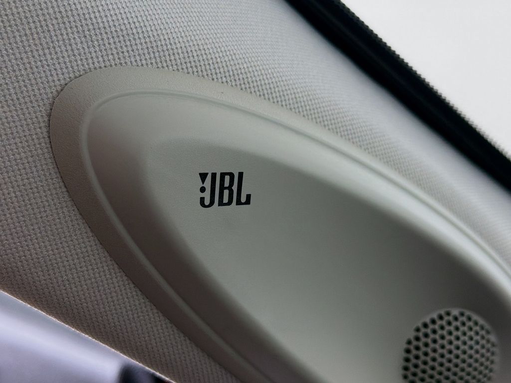 Used 2021 Toyota Highlander SUV