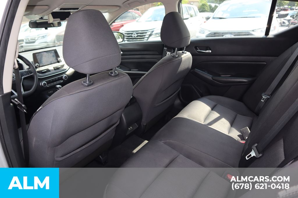 Used 2020 Silver Nissan 2.5 S image 17