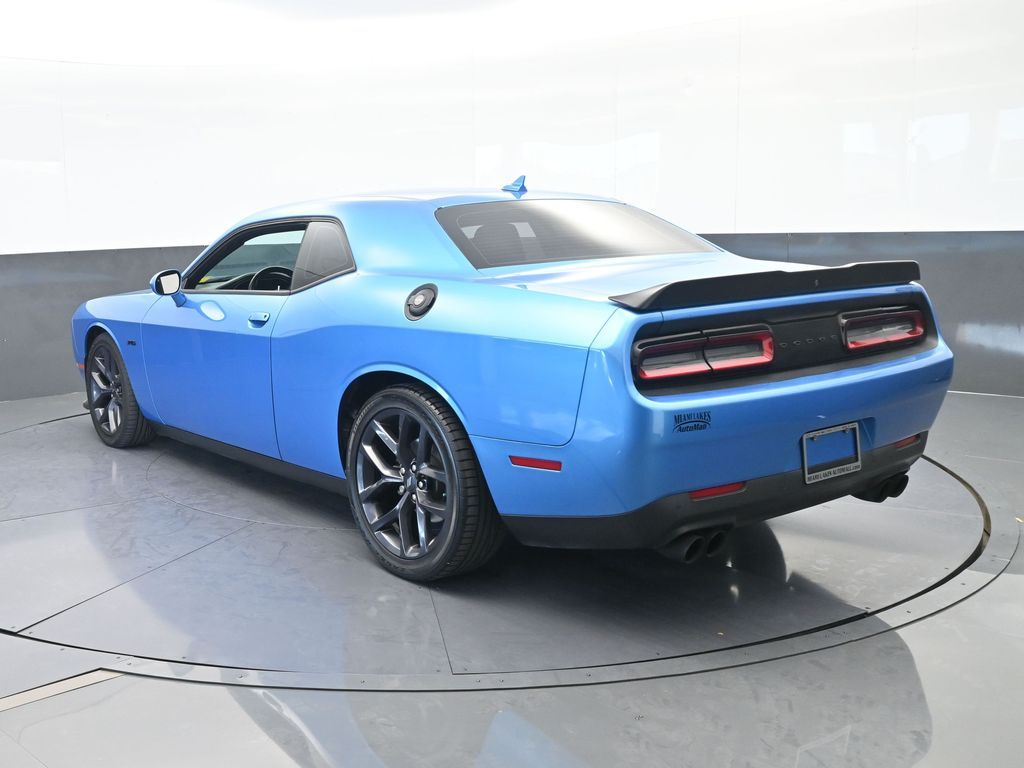 Used 2023 B5 Blue Pearlcoat Dodge R/T image 4
