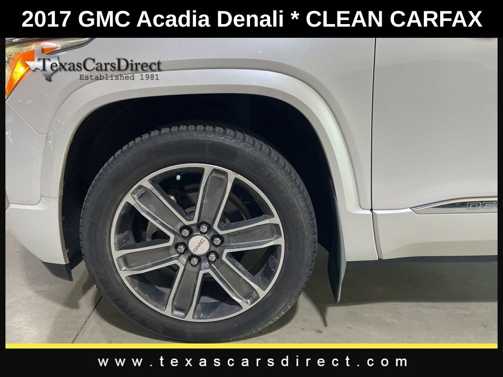 2017 GMC Acadia Denali 13