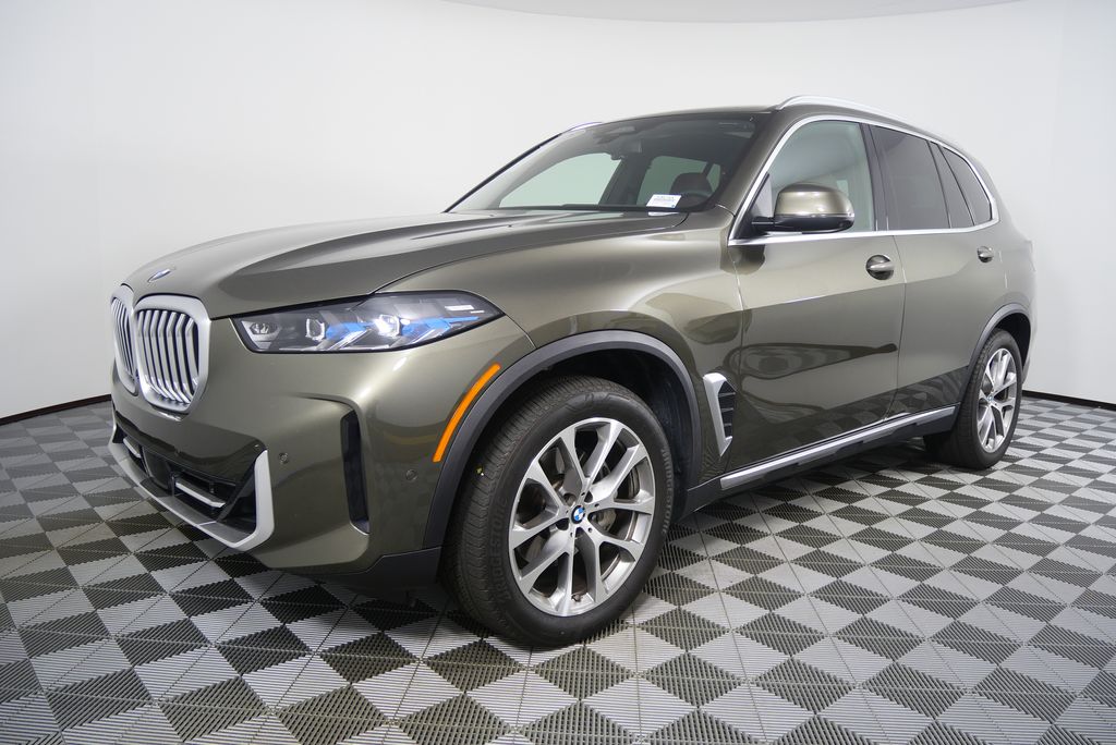 Thumbnail: 2025 BMW X5 - 8
