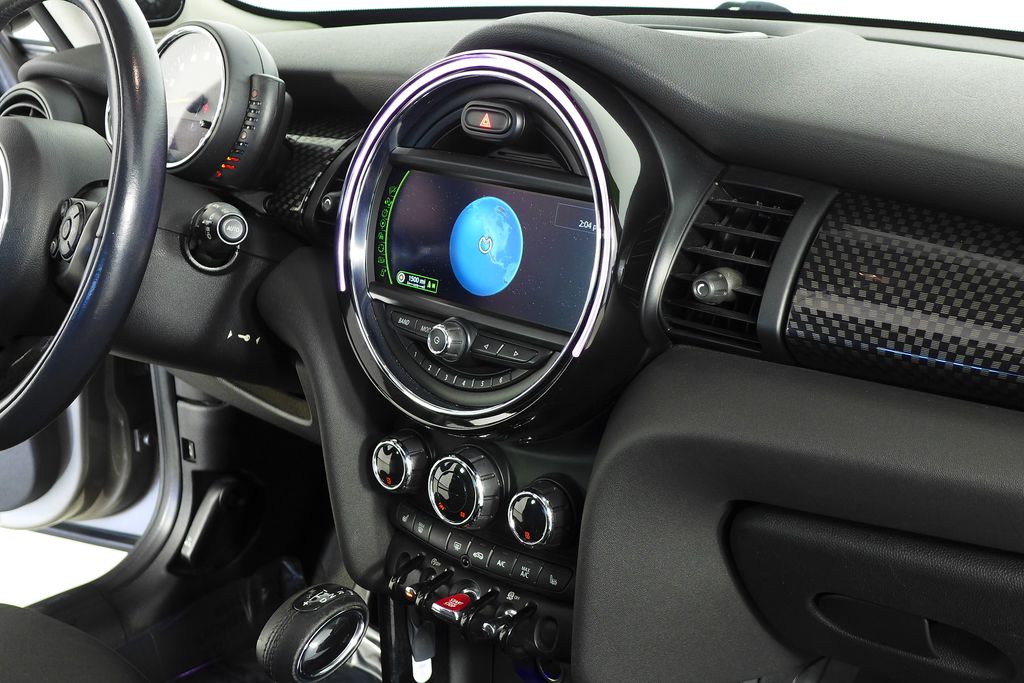 Thumbnail: 2017 MINI Cooper - 15