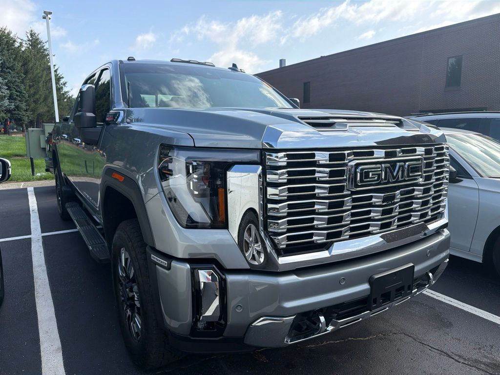 Thumbnail: 2026 GMC Sierra 2500 - 4