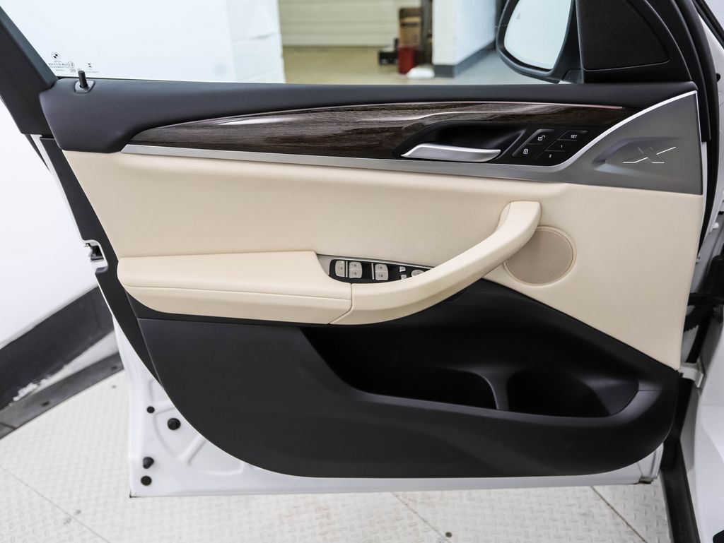 Thumbnail: 2024 BMW X3 - 9