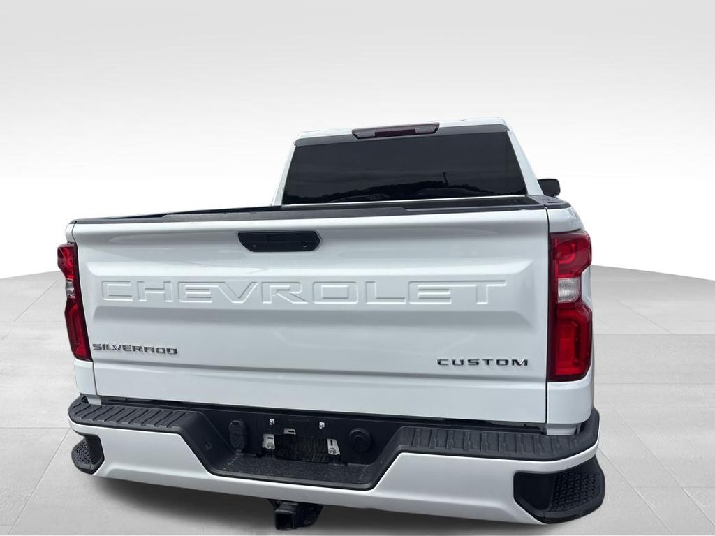 Certified Used 2021 White Chevrolet Custom image 13