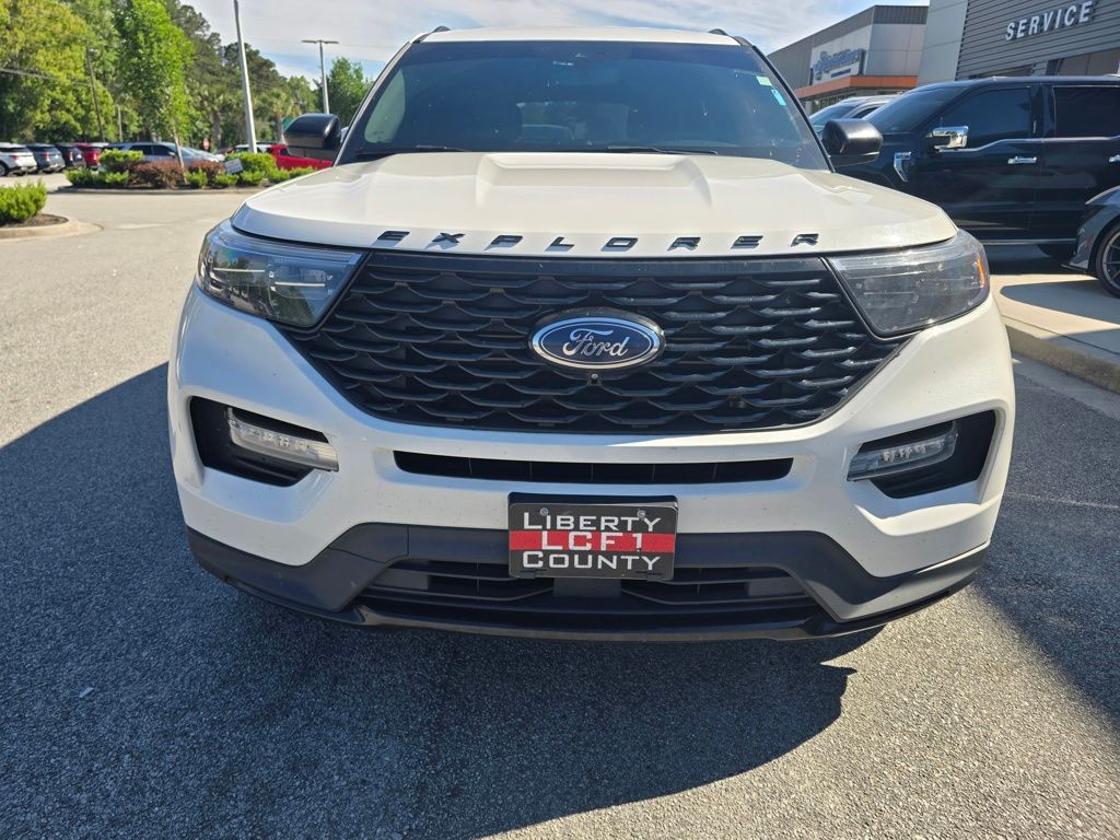 2023 Ford Explorer ST-Line