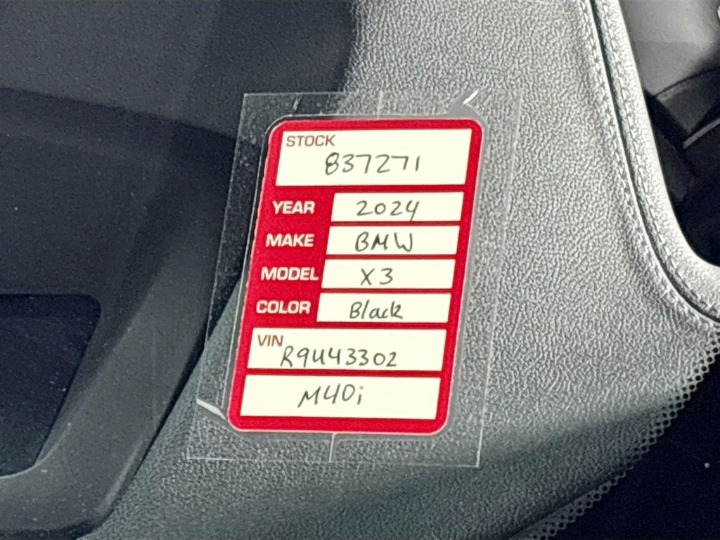2024 BMW X3 M40i