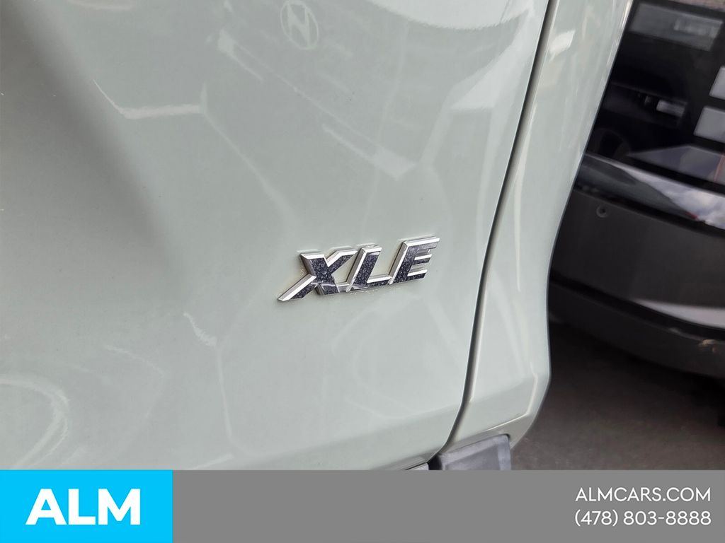 Used 2019 Green Toyota XLE image 14