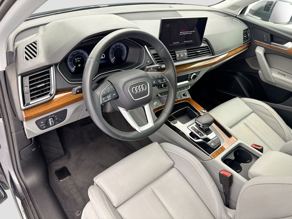 Thumbnail: 2024 Audi Q5 - 9