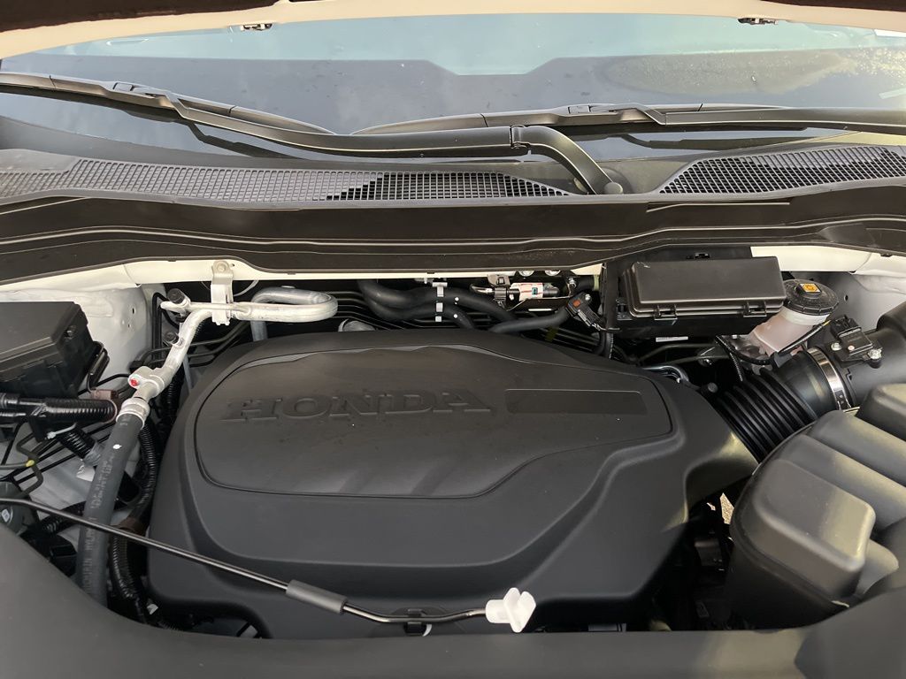Thumbnail: 2025 Honda Ridgeline - 8