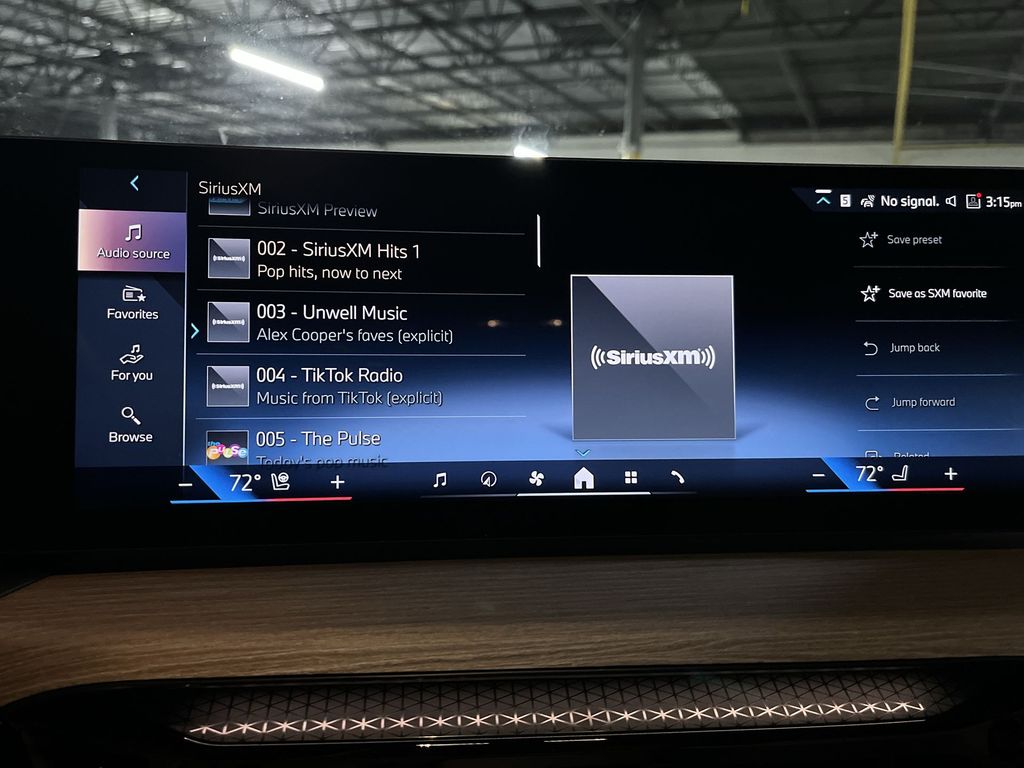 Thumbnail: 2025 BMW 3 Series - 16