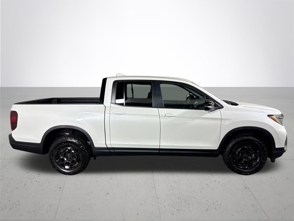 2026 Honda Ridgeline TrailSport photo 2