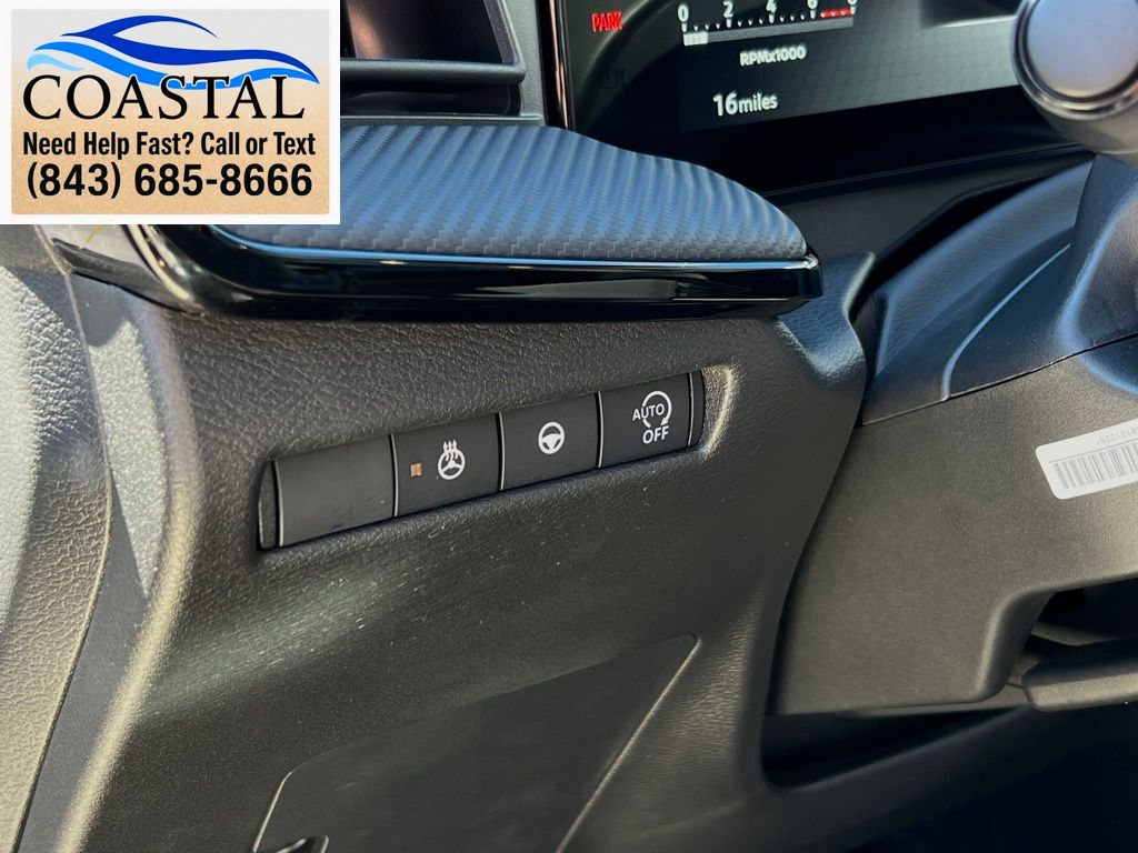 2026 Nissan Kicks SR - 8