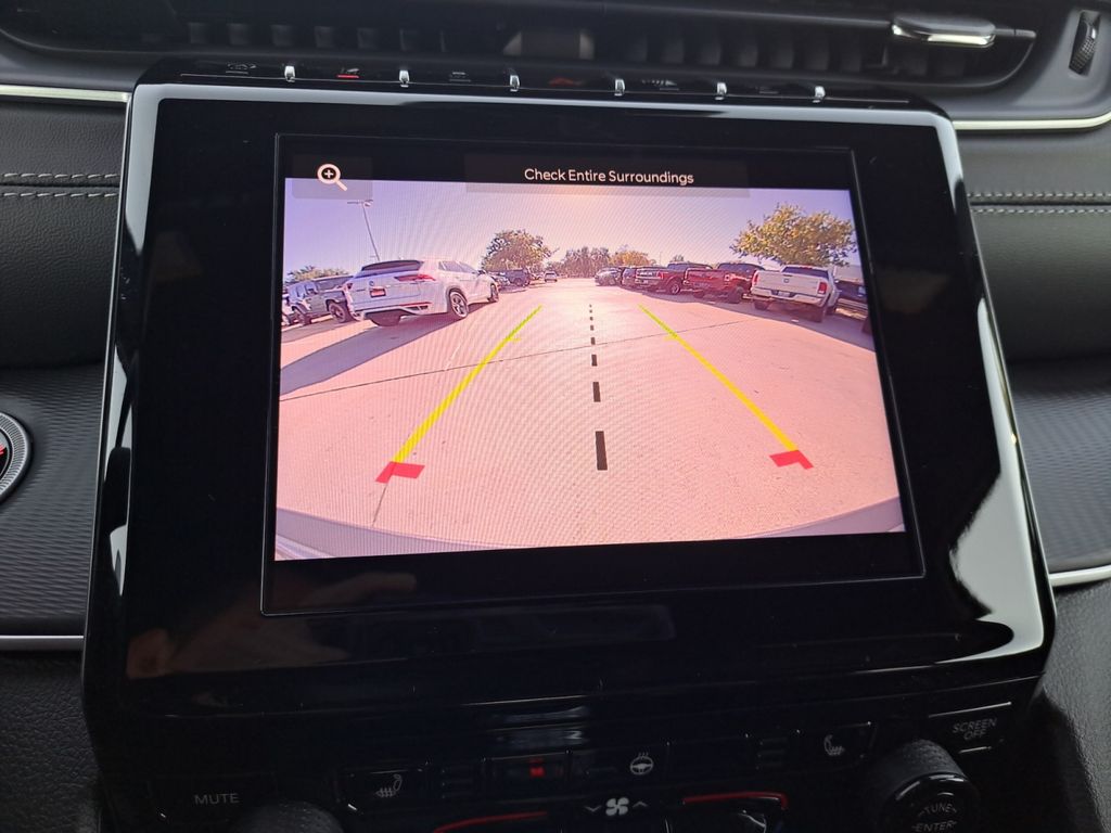 New Car 2025 Jeep Grand Cherokee  Laredo For Sale Under $40,000 In Austin, Texas