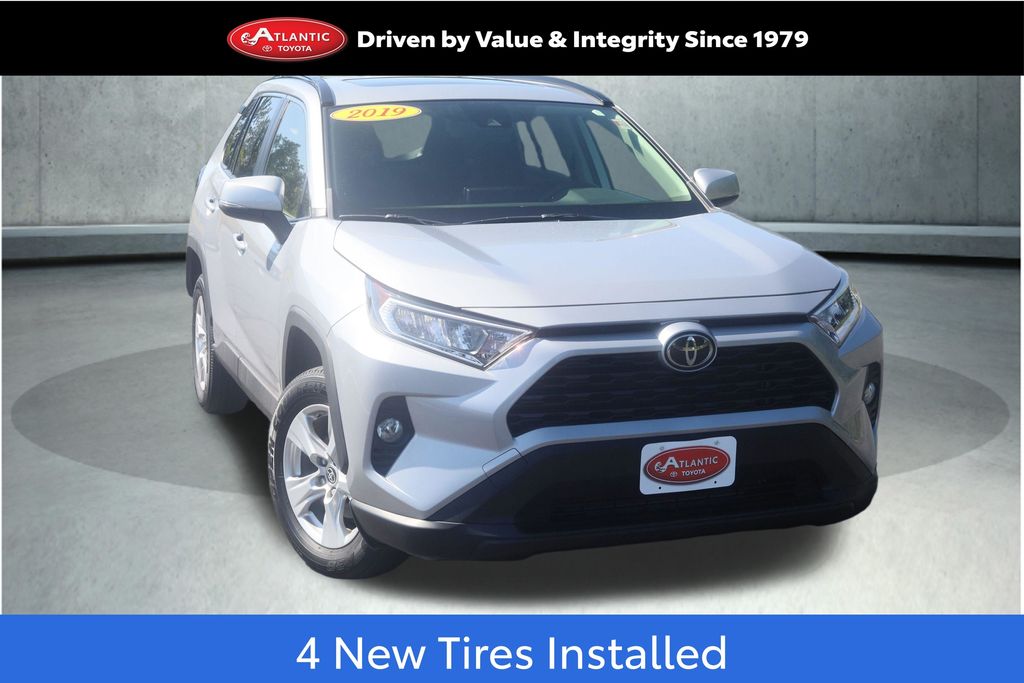 Silver Sky Metallic 2019 Toyota RAV4 SUV / Crossover All-Wheel Drive 8-Speed Automatic