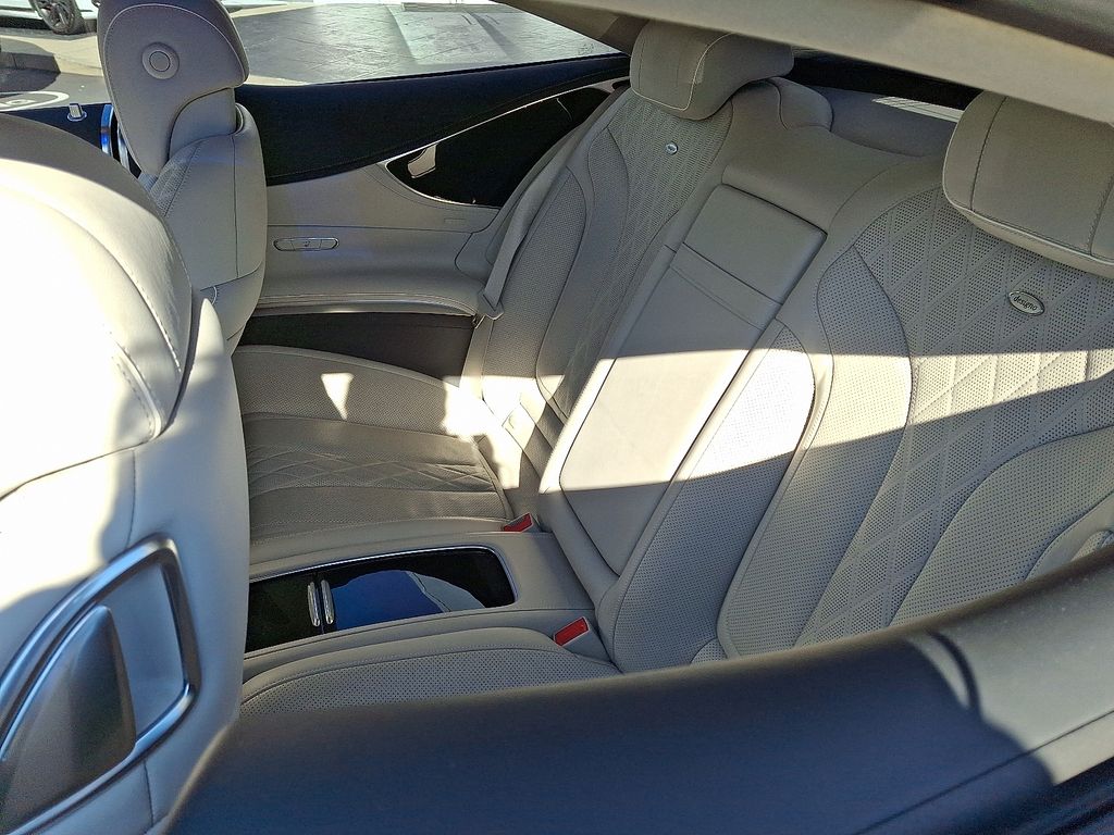 Thumbnail: 2017 Mercedes-Benz S-Class - 10