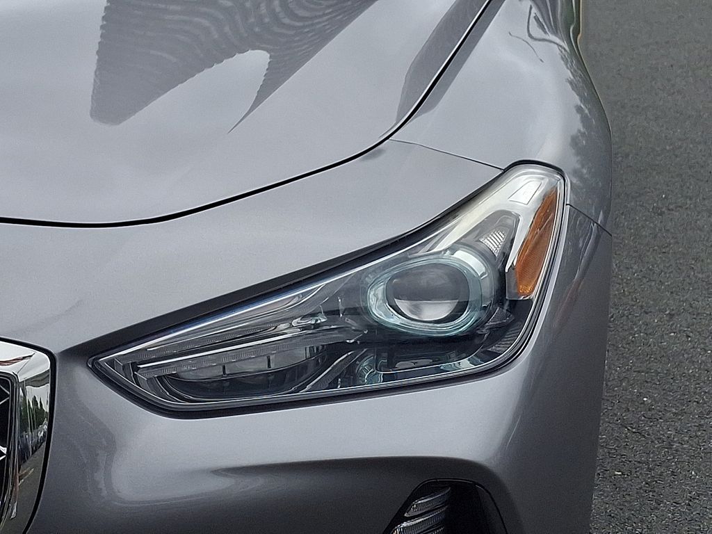 Thumbnail: 2020 Genesis G70 - 9