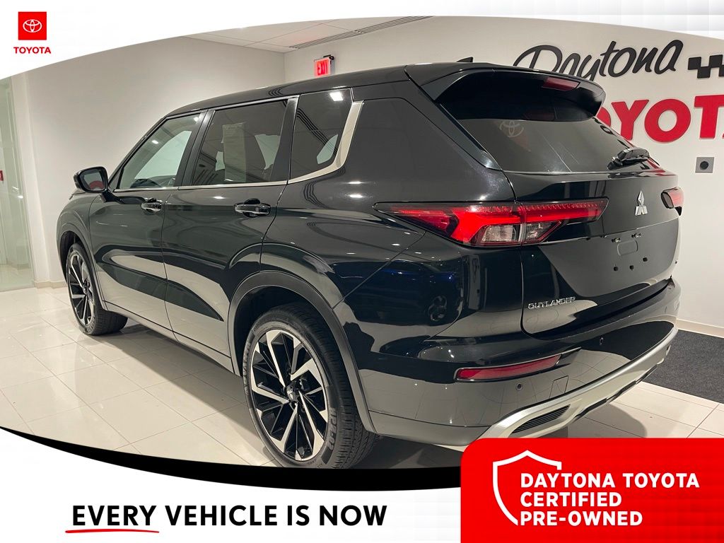2024 Mitsubishi Outlander SE - Photo 15