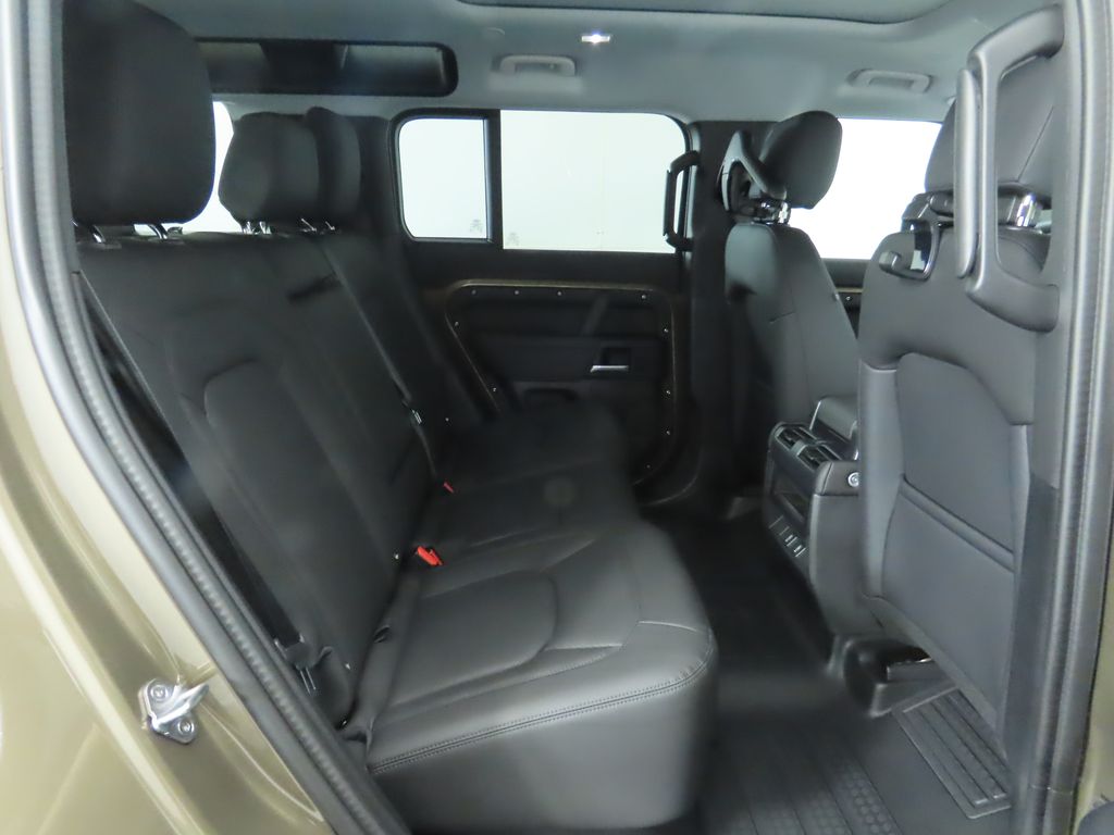 Thumbnail: 2026 Land Rover Defender - 24