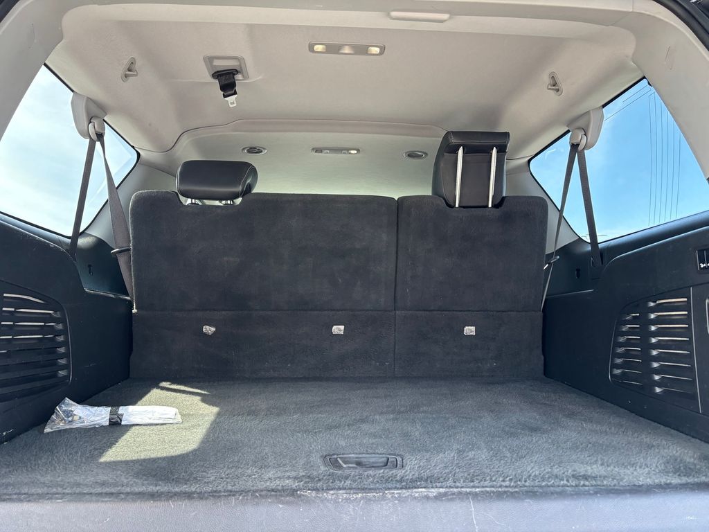 Used Car 2020 Chevrolet Suburban  Lt For Sale Under $35,000 In Austin, Texas