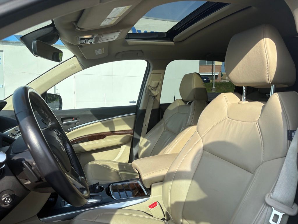 2017 Acura MDX w/Technology Package