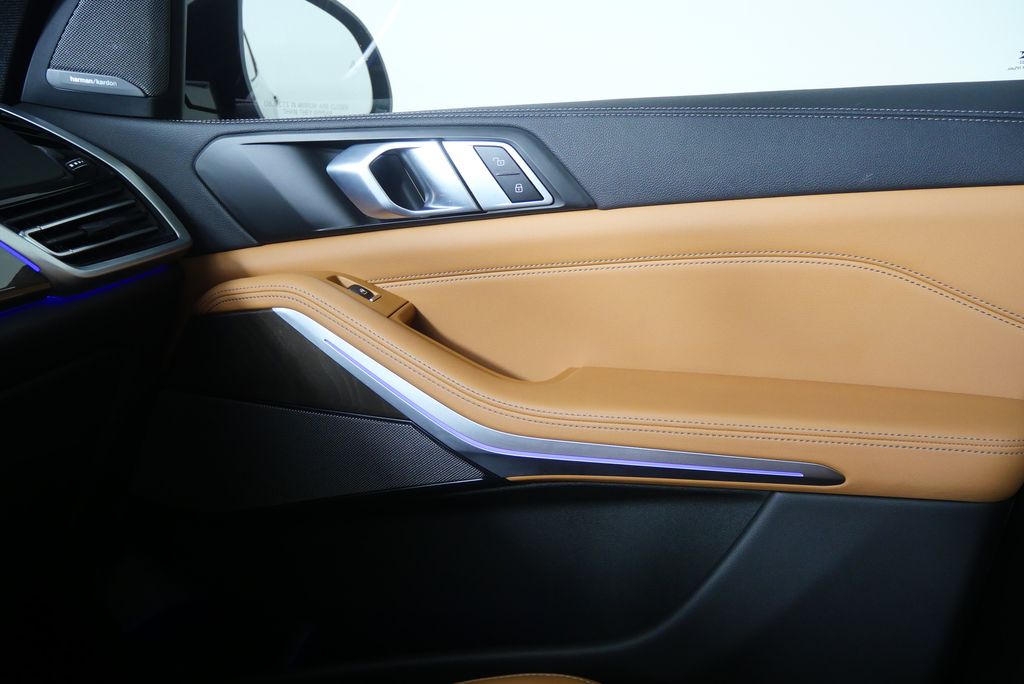 Thumbnail: 2023 BMW X5 - 30