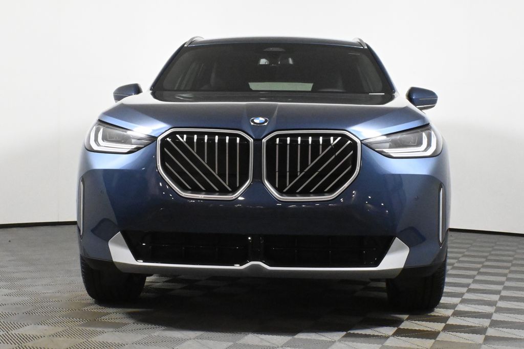Thumbnail: 2026 BMW X3 - 10