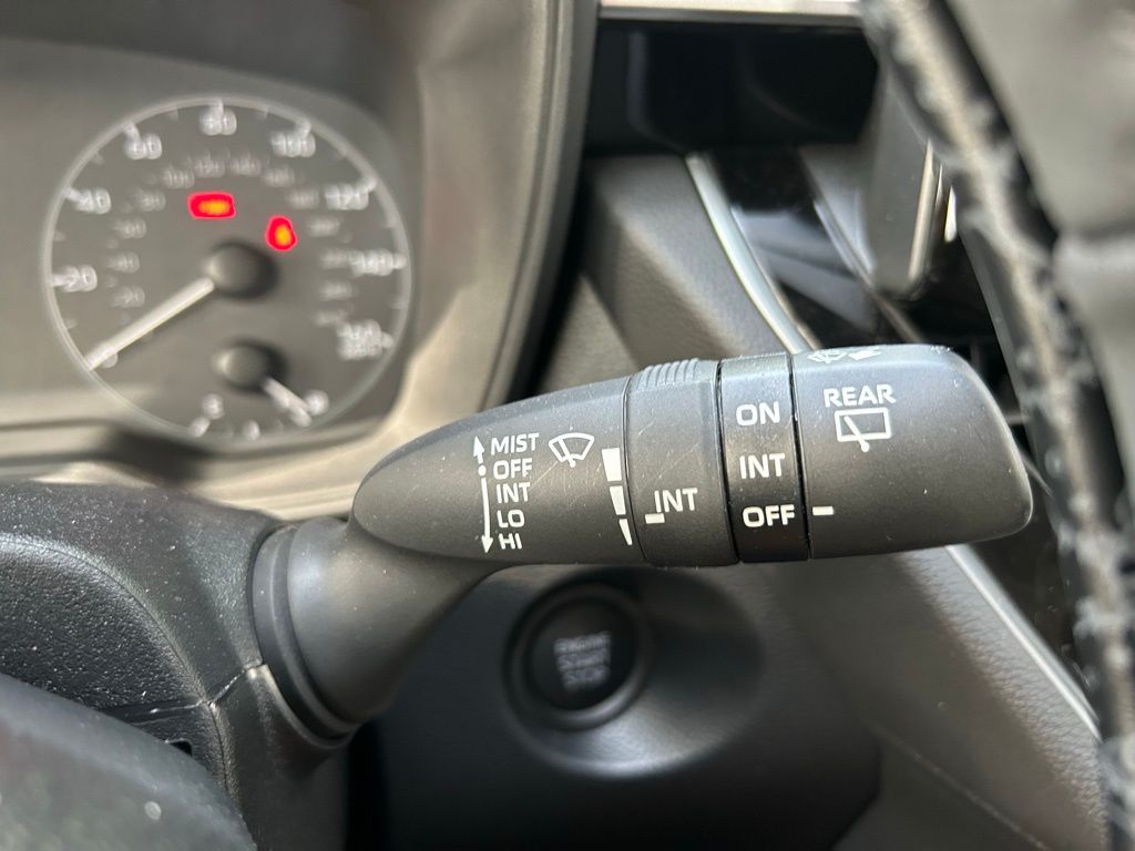 2024 Toyota Corolla Cross LE 25