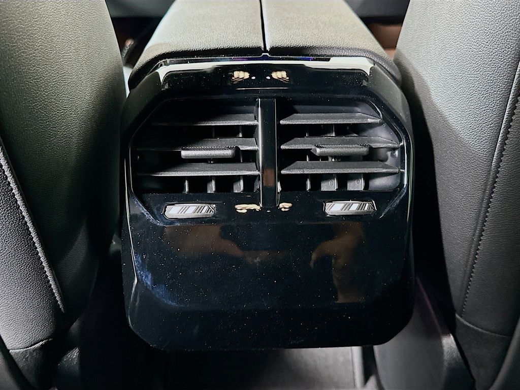 Thumbnail: 2026 BMW iX - 18