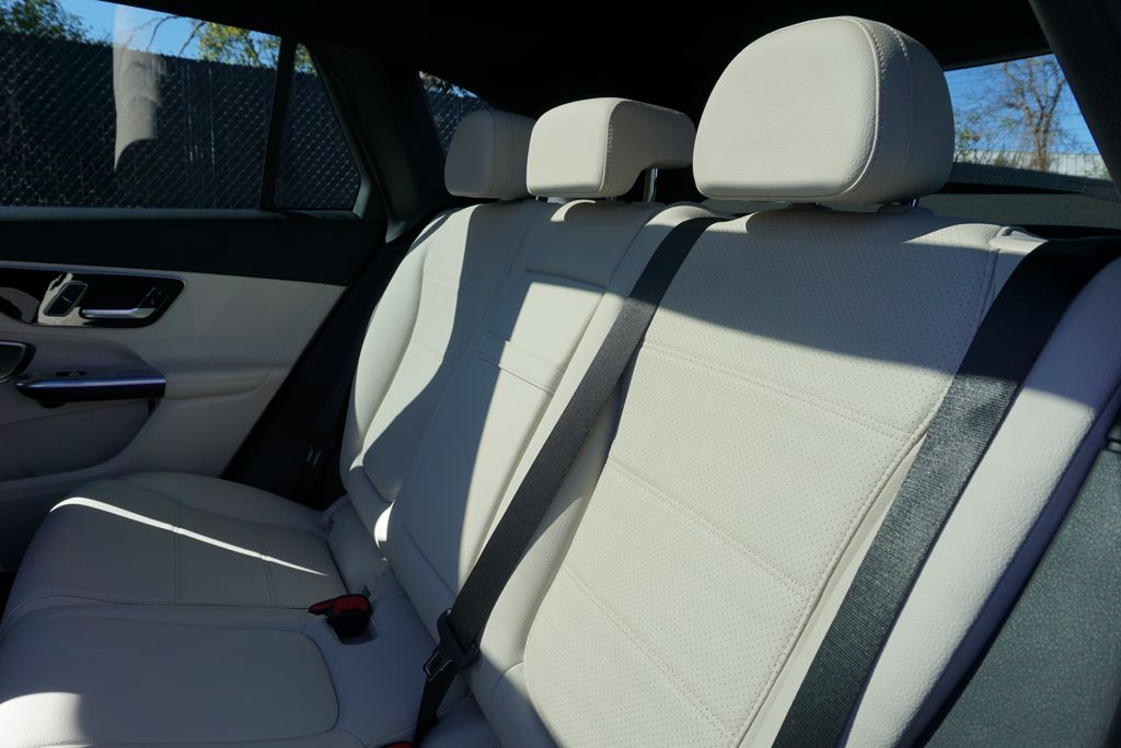 Thumbnail: 2026 Mercedes-Benz GLC - 14